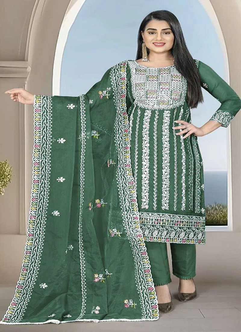 B 137 Organza Bilqis  Pakistani Salwar Kameez Collection Catalog